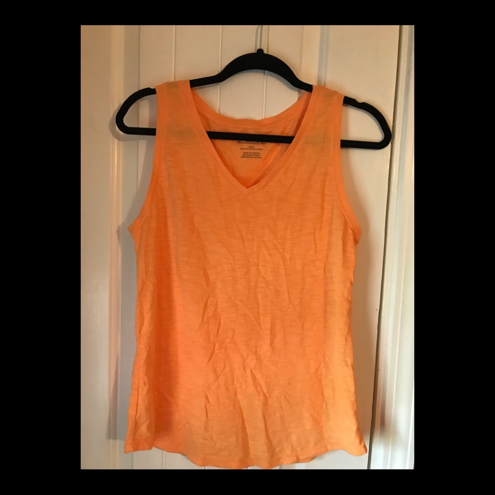 Chico’s | v-neck Sleeveless top |  size 0 4/6